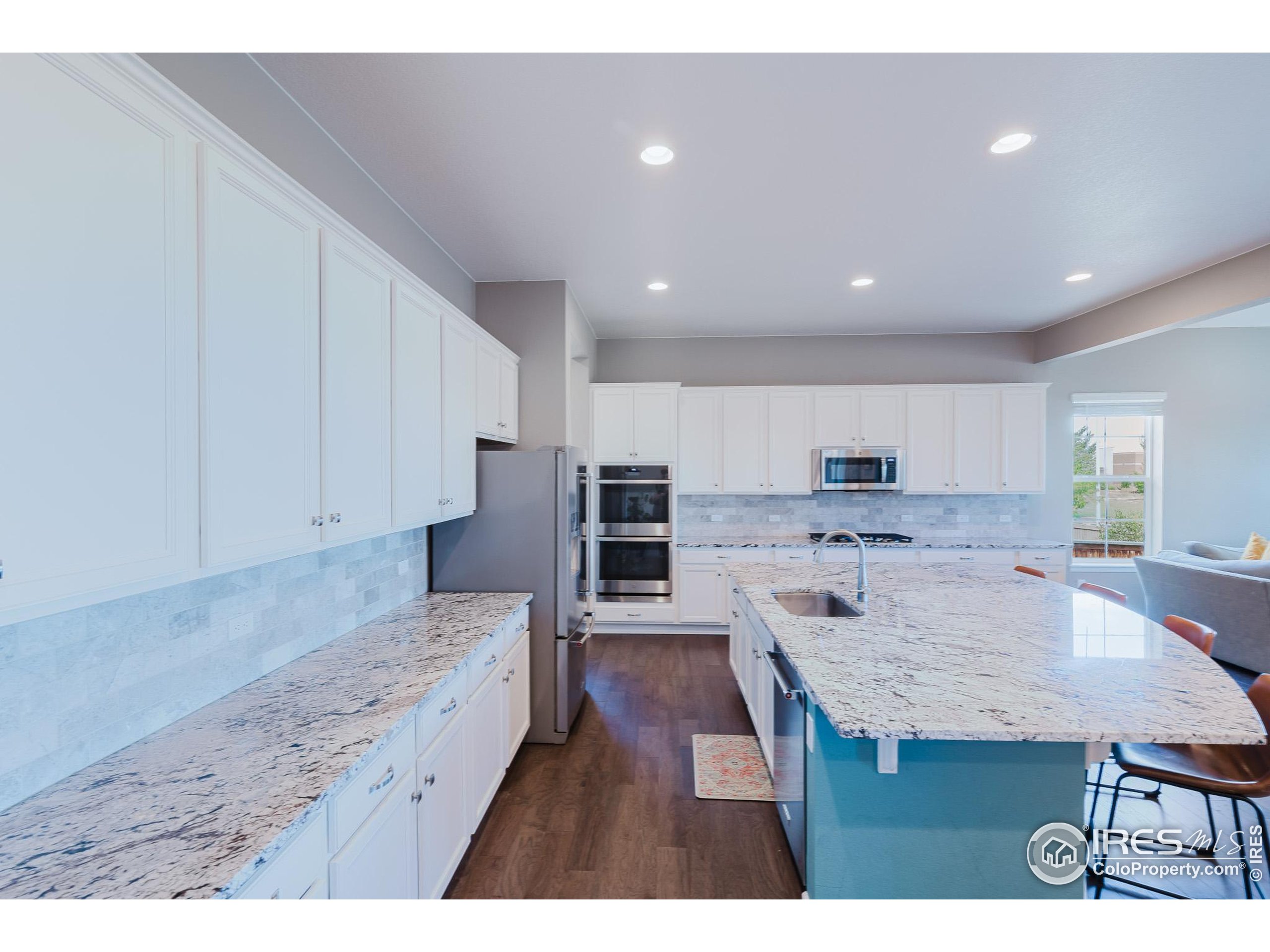13 Western Sky Cir