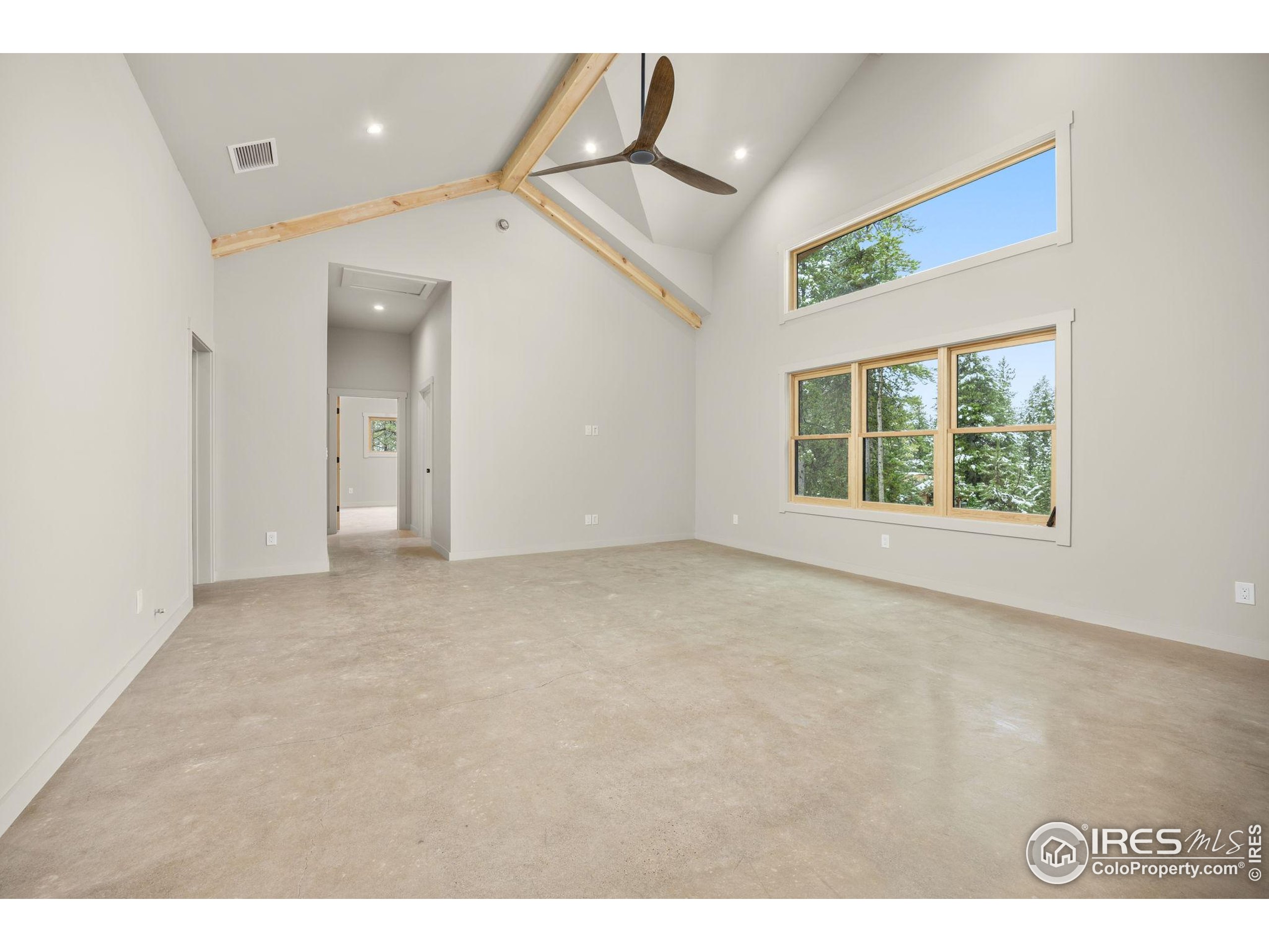 200 Severance Lodge