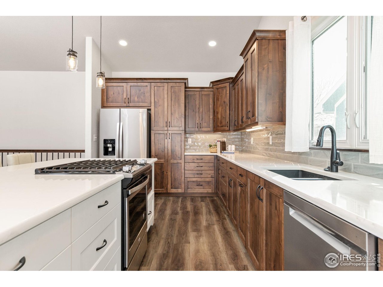 6625 34th St