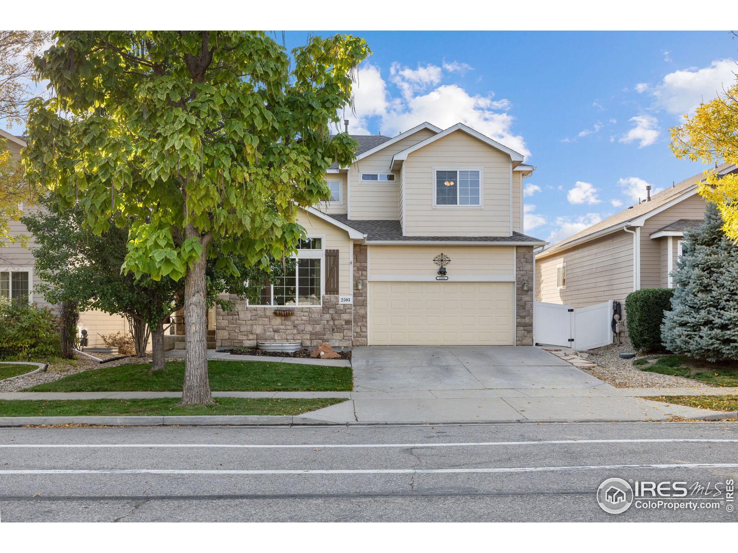 2503 Thoreau Dr
