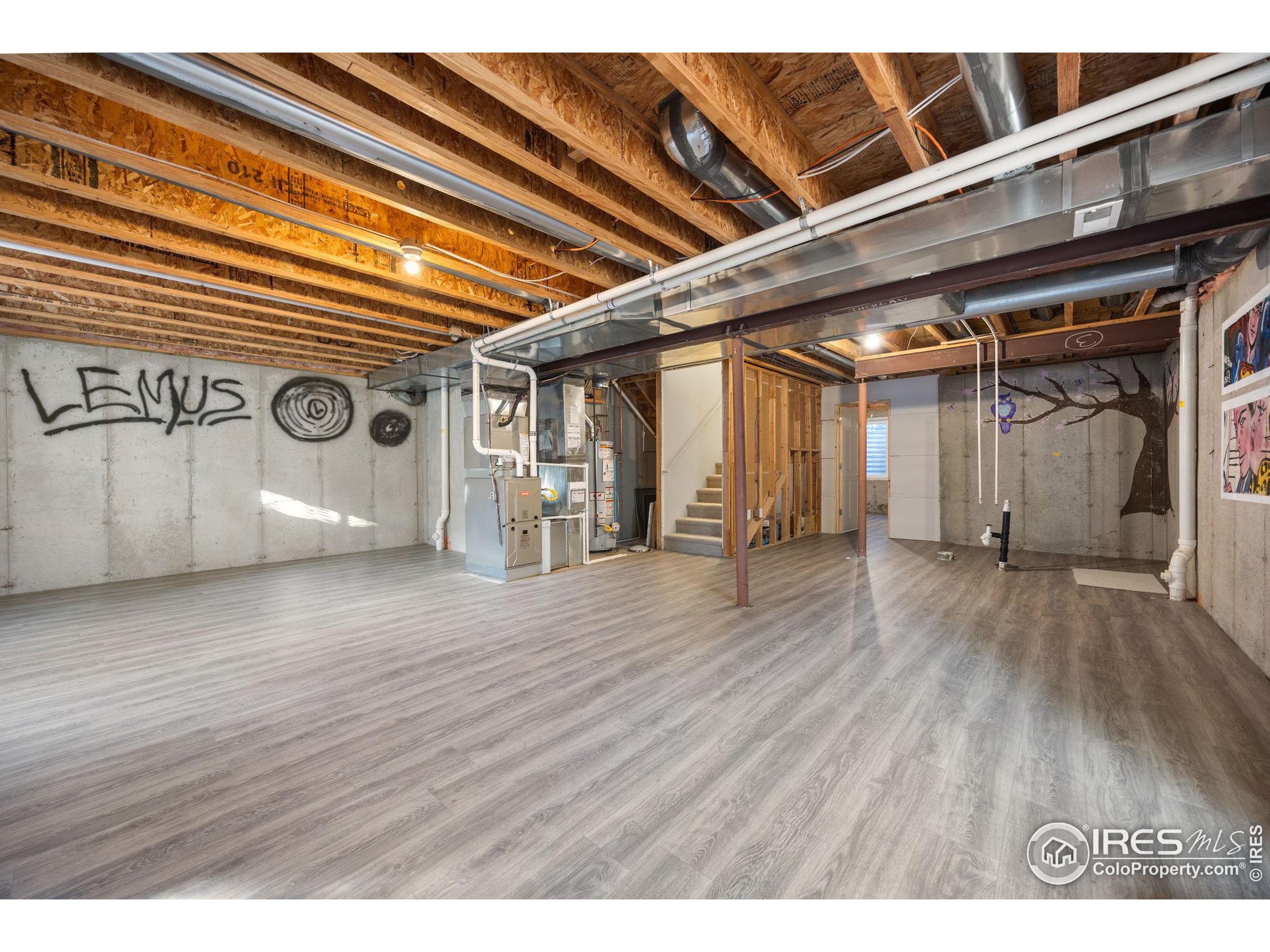 2503 Thoreau Dr
