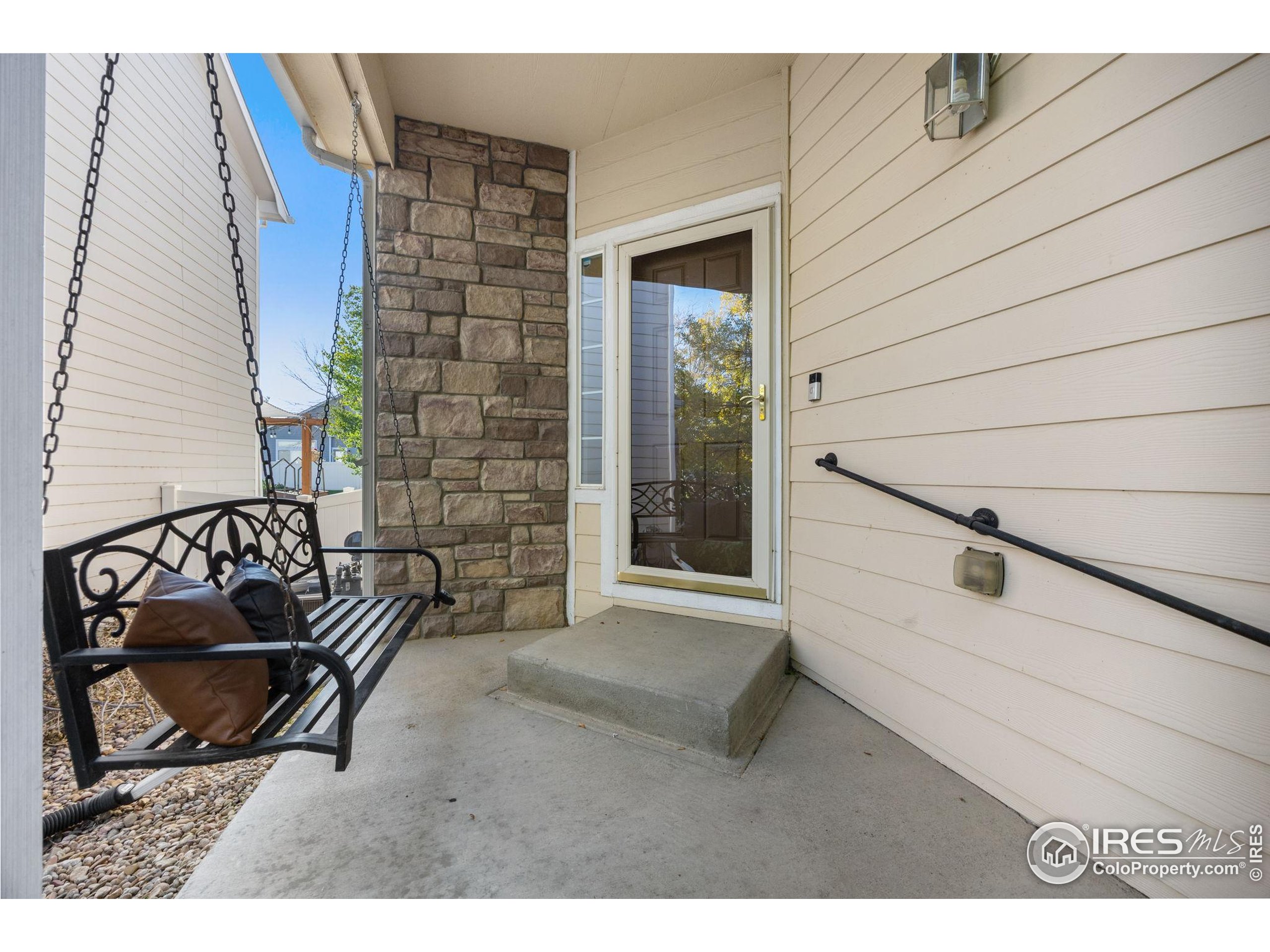 2503 Thoreau Dr