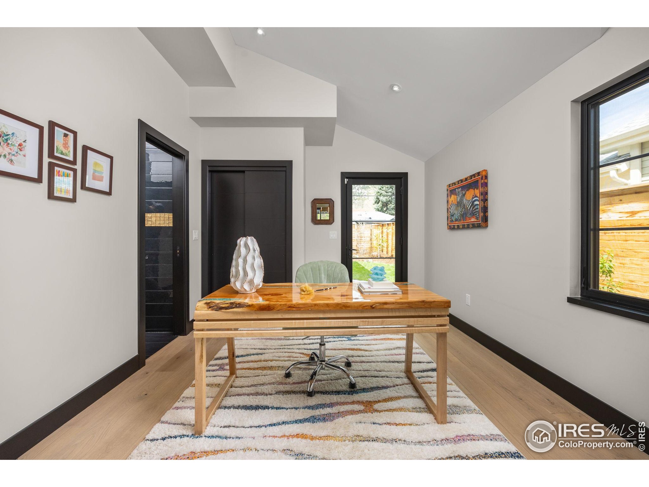 1175 Evergreen Ave 