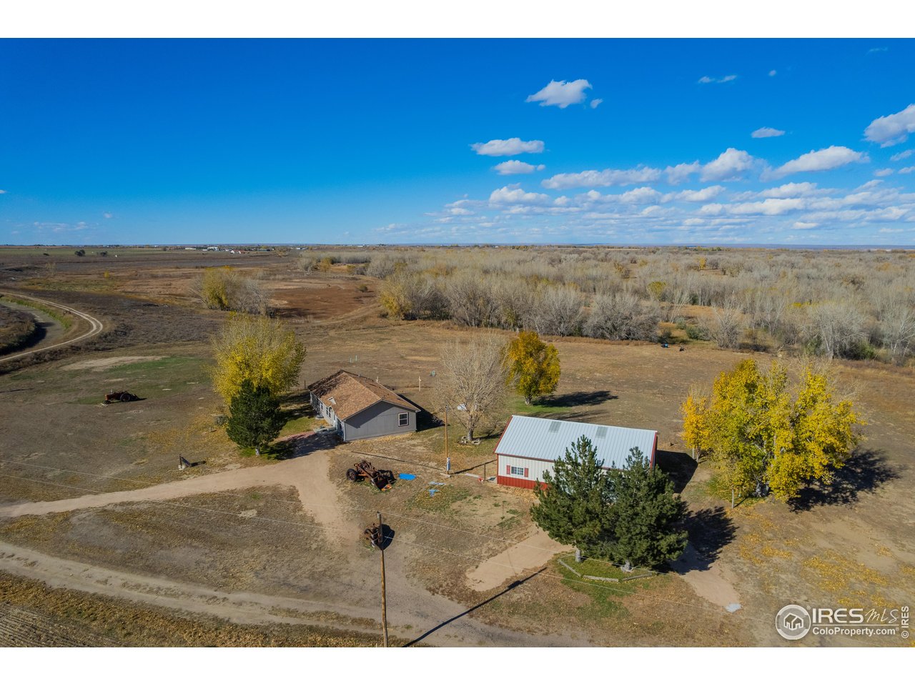 9111 N Frontage Rd