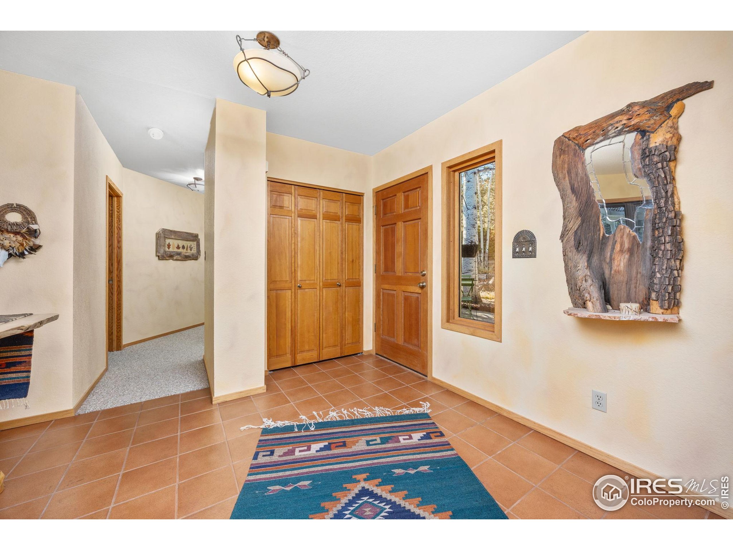 1784 Deer Trail Rd Boulder