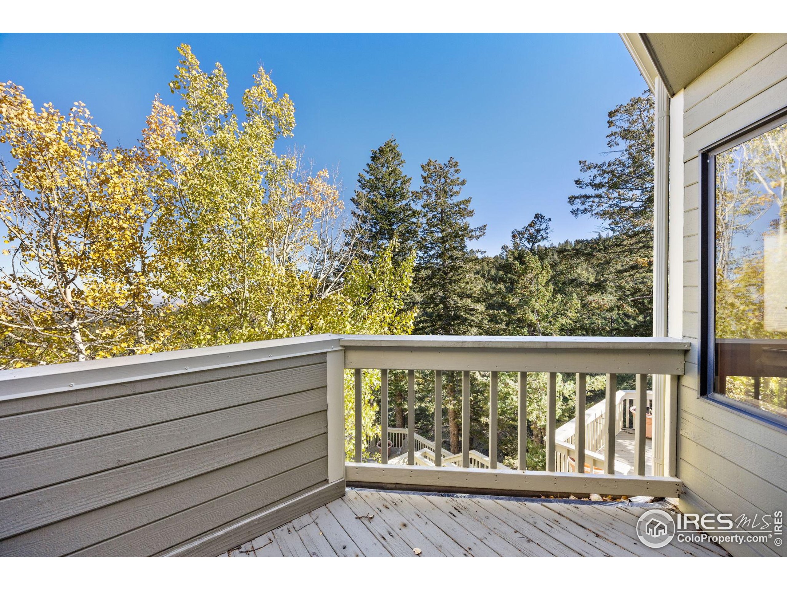 1784 Deer Trail Rd Boulder