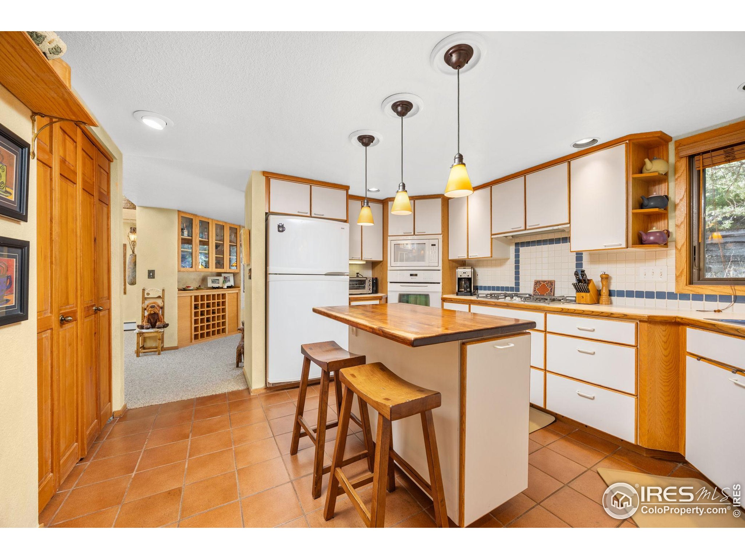 1784 Deer Trail Rd Boulder