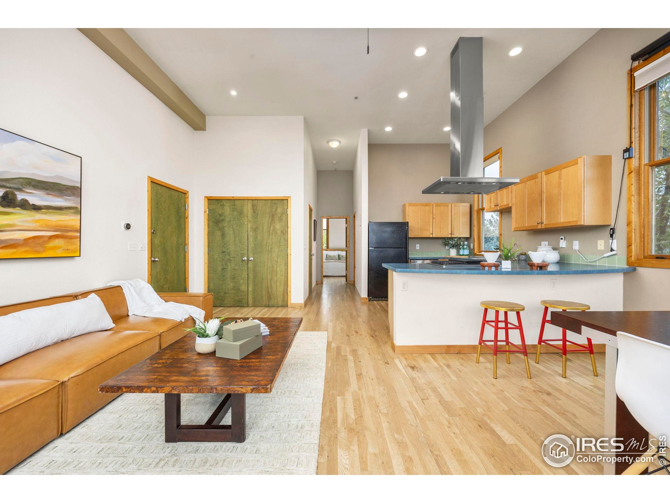 1455 Yarmouth Ave 211