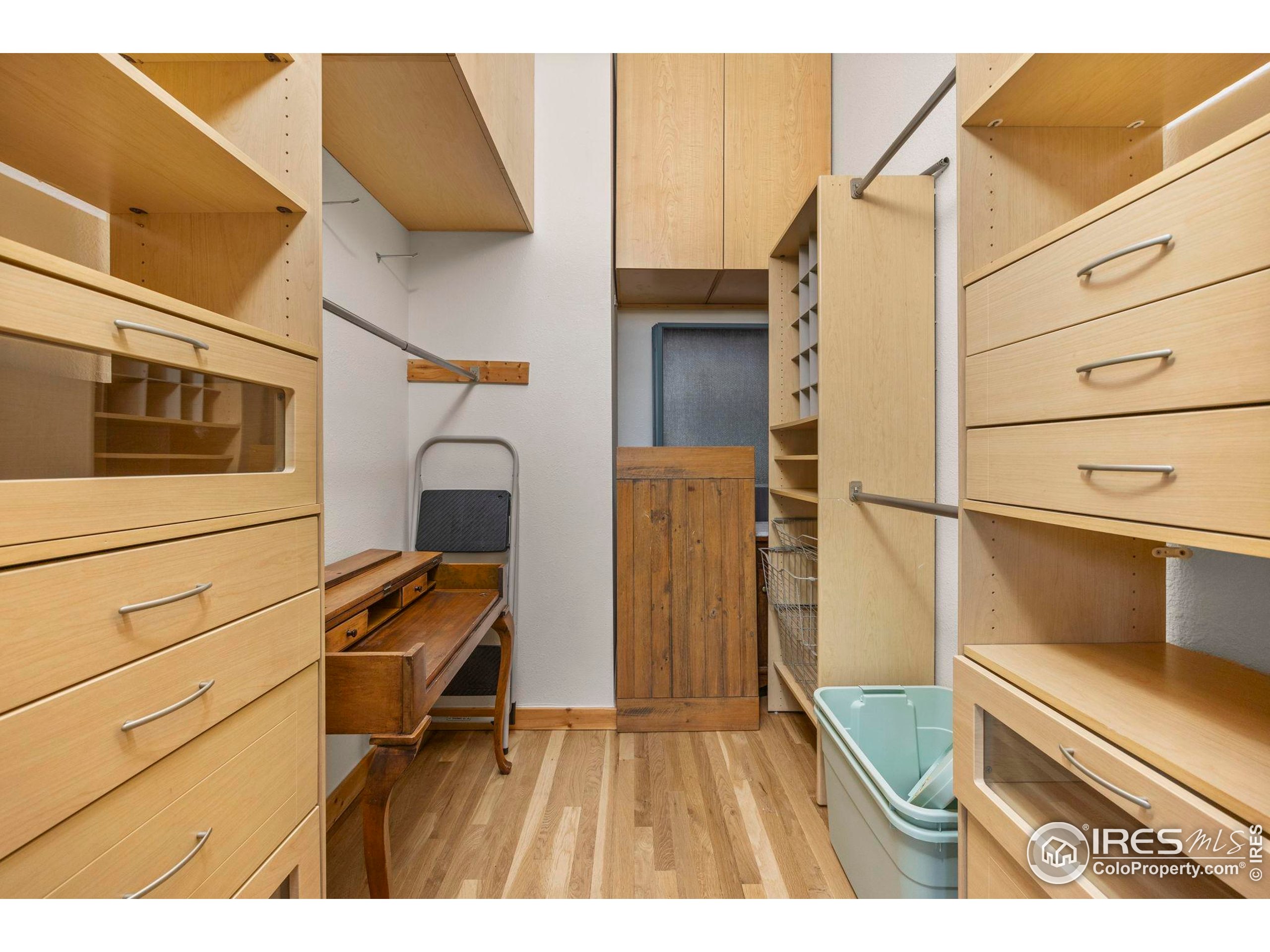 1455 Yarmouth Ave 211