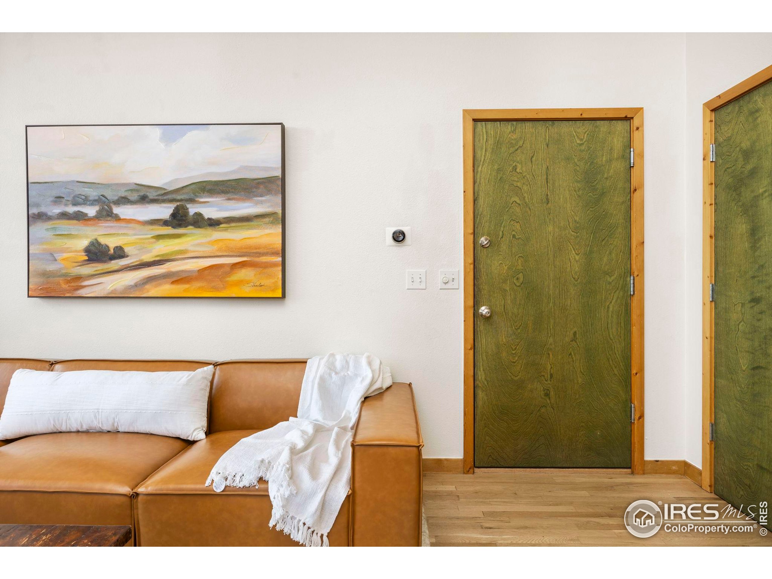 1455 Yarmouth Ave 211