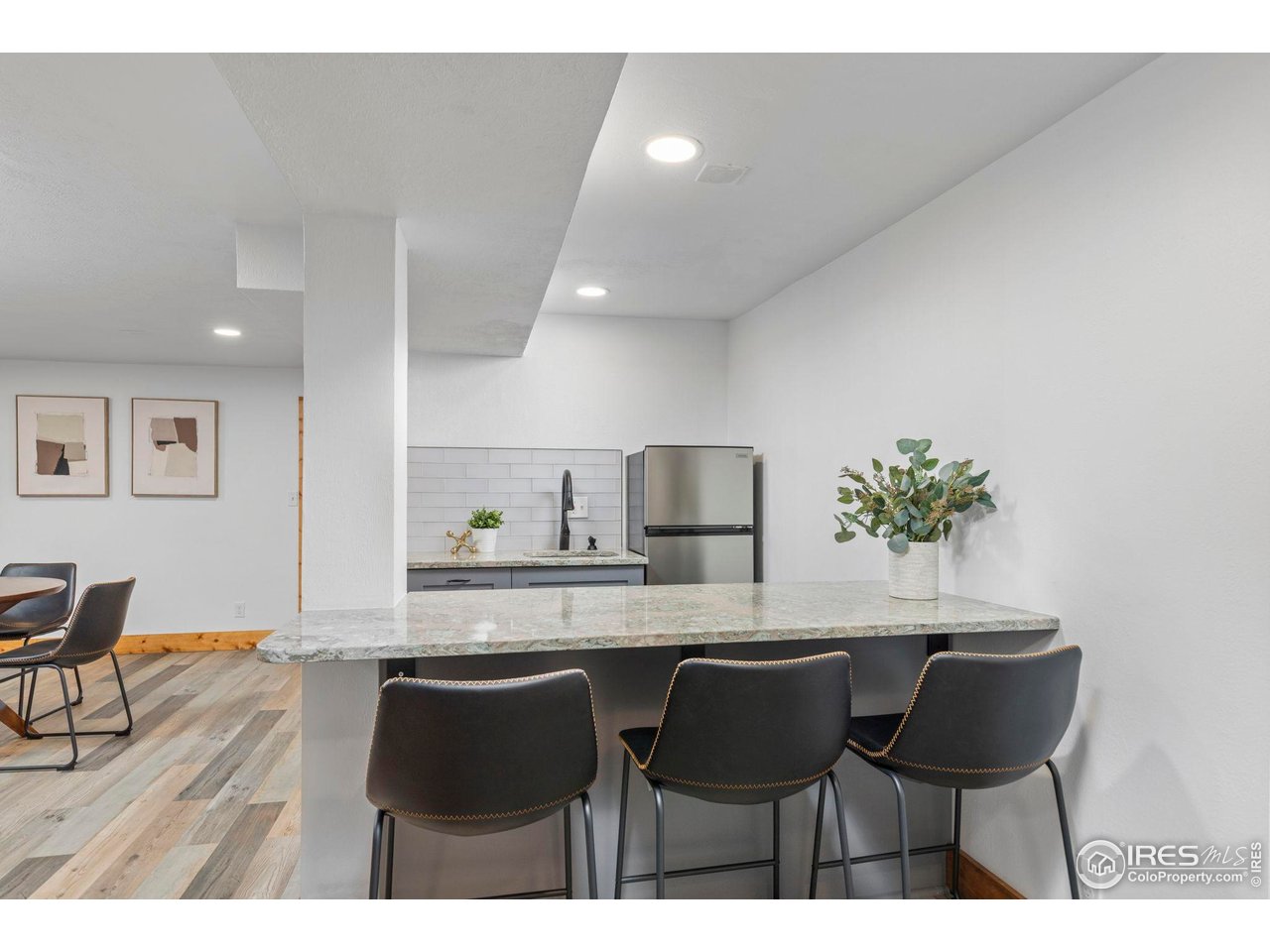 7238 Mount Sherman Rd