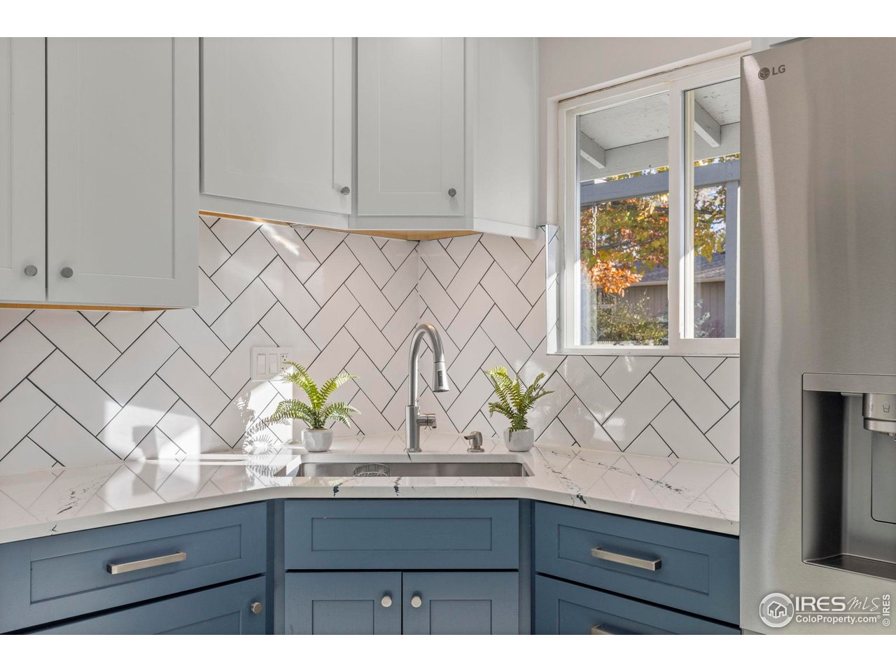 7238 Mount Sherman Rd