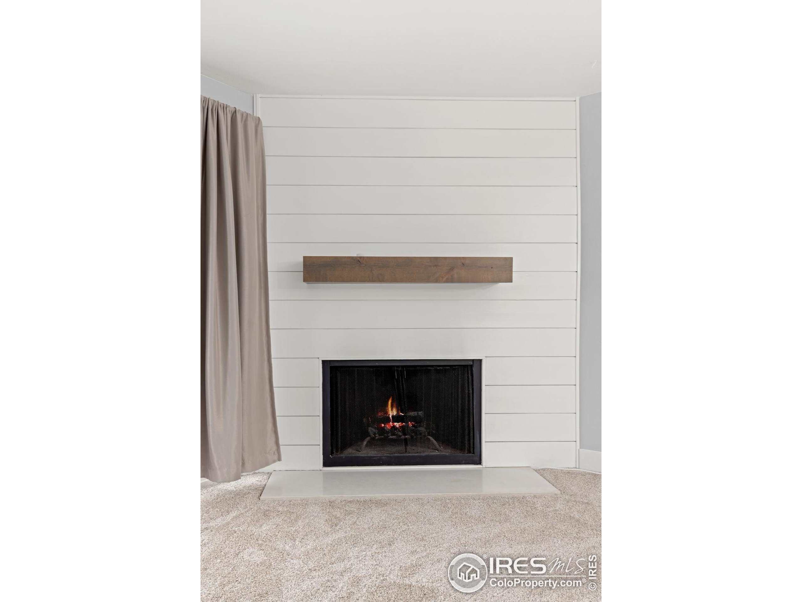 695 Manhattan Dr 219