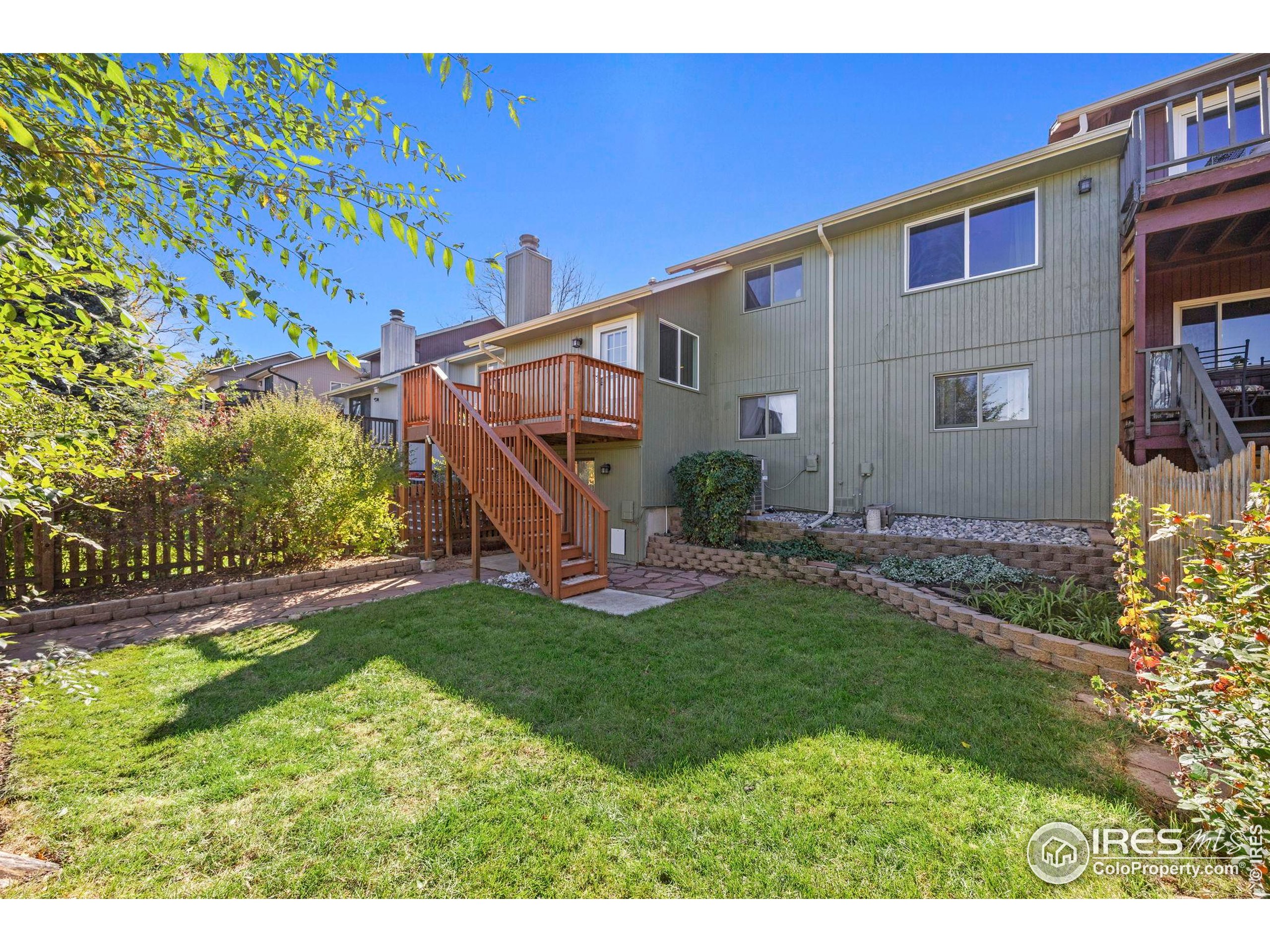 5326 Fossil Ridge Dr