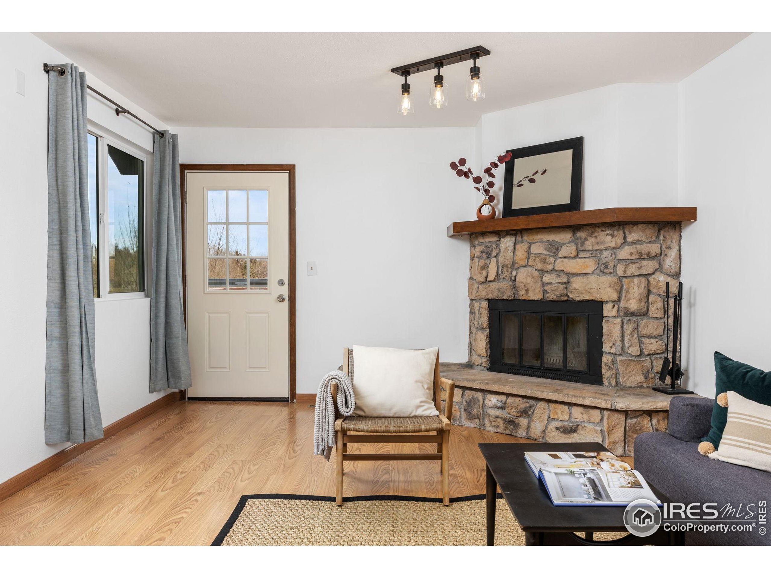 5326 Fossil Ridge Dr