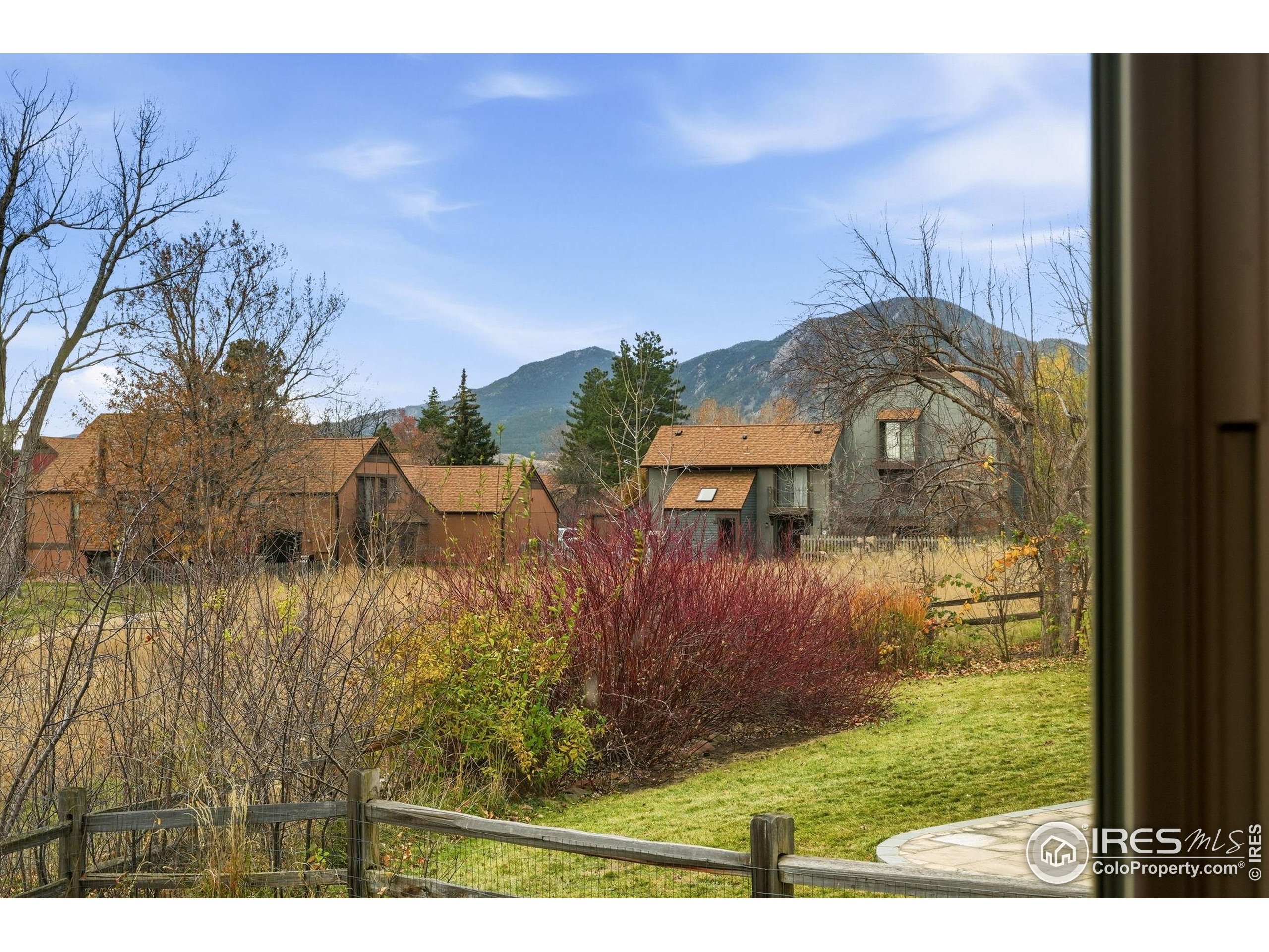 3630 Silver Plume Ln