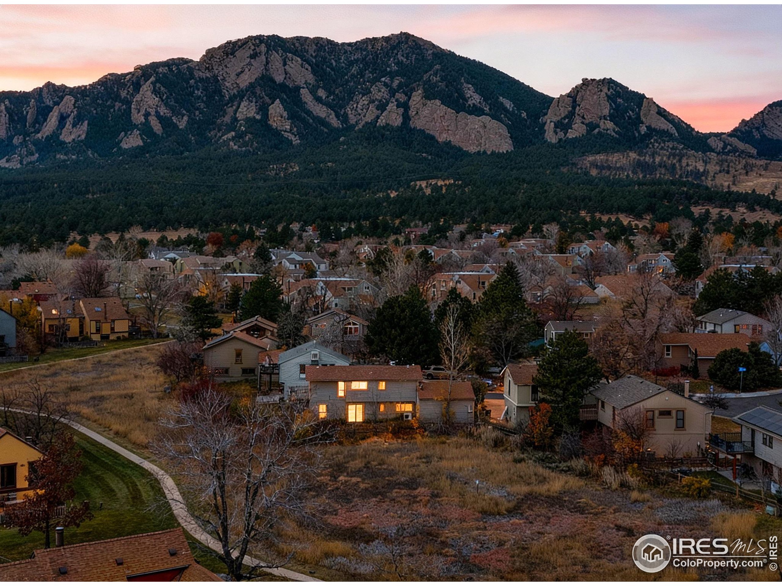 3630 Silver Plume Ln