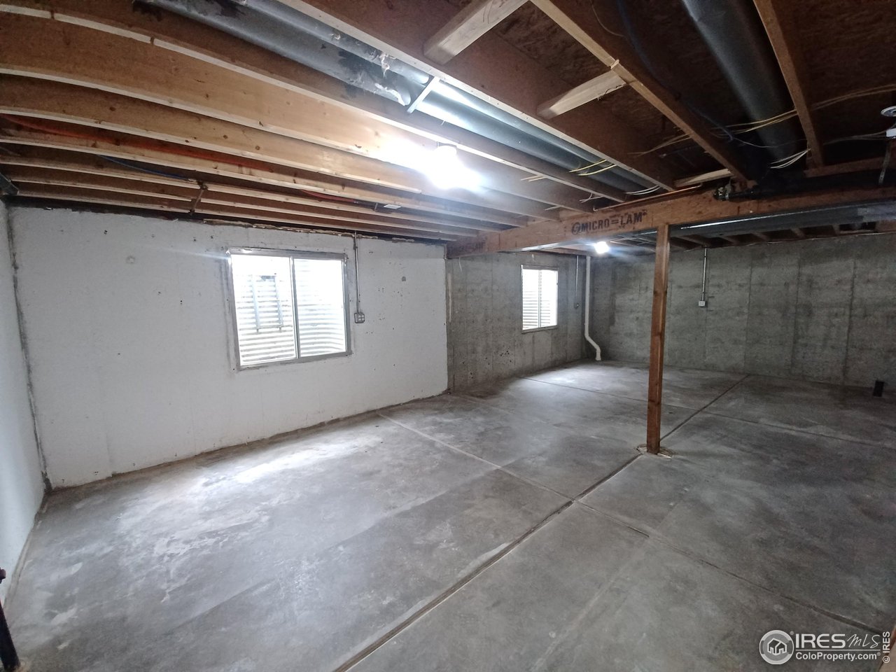 1817 Hayward Pl
