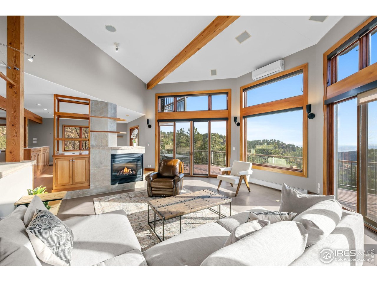 1448 Carriage Hills Dr