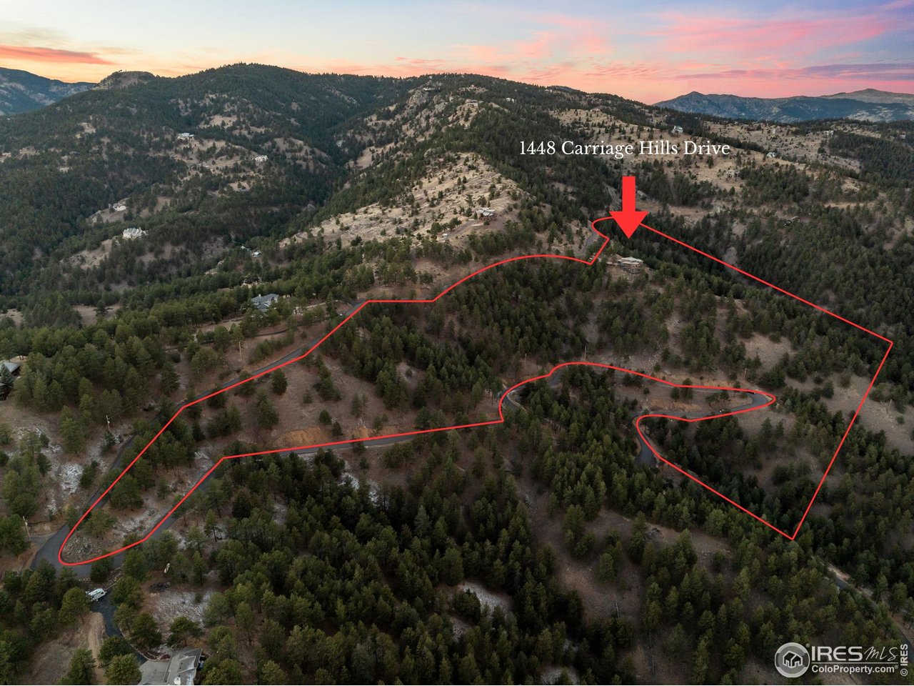 1448 Carriage Hills Dr