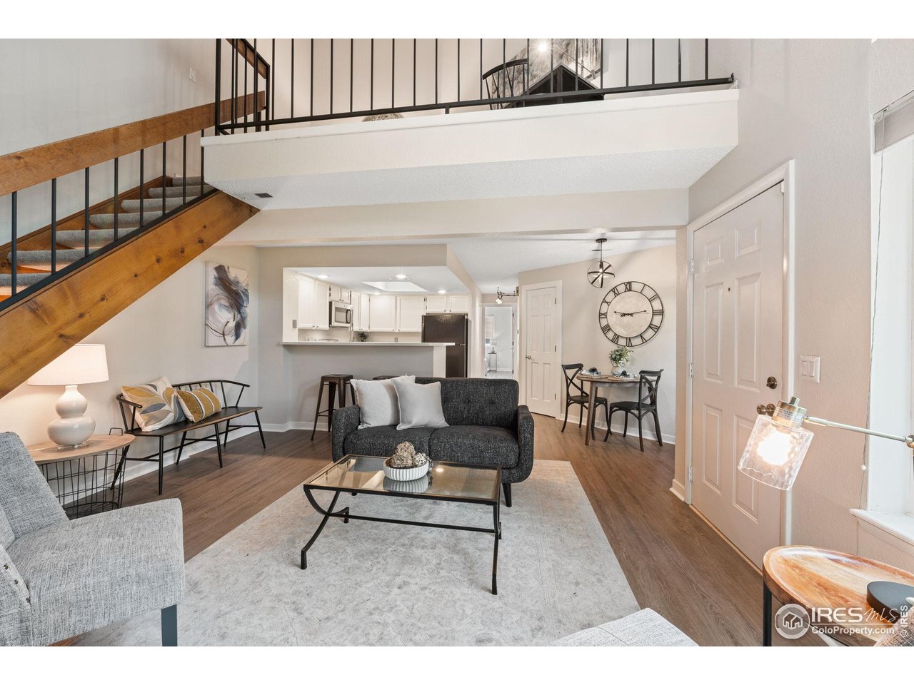 5920 Gunbarrel Ave B