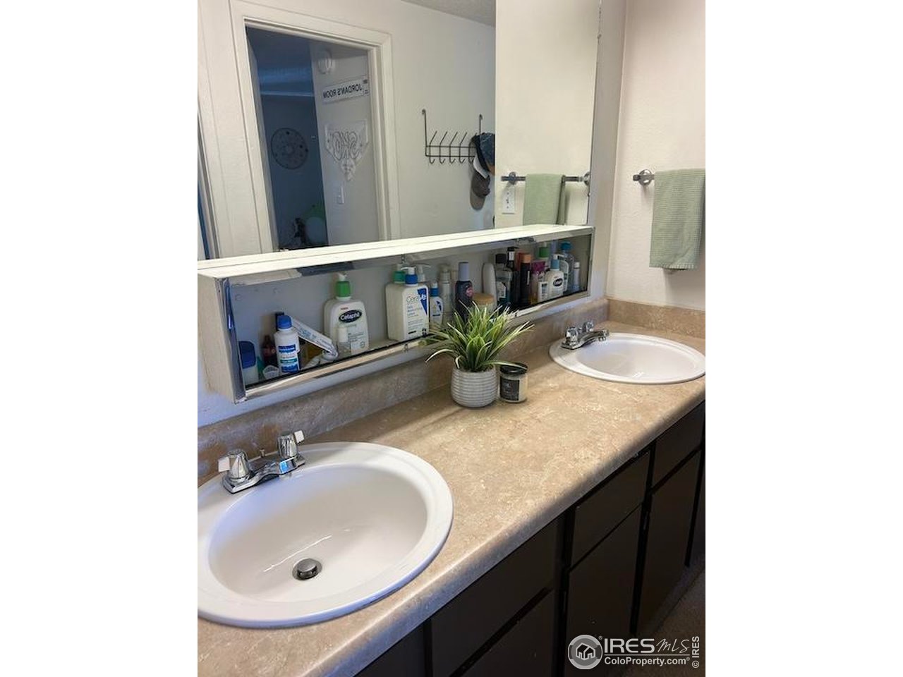 3000 Colorado Ave D-114