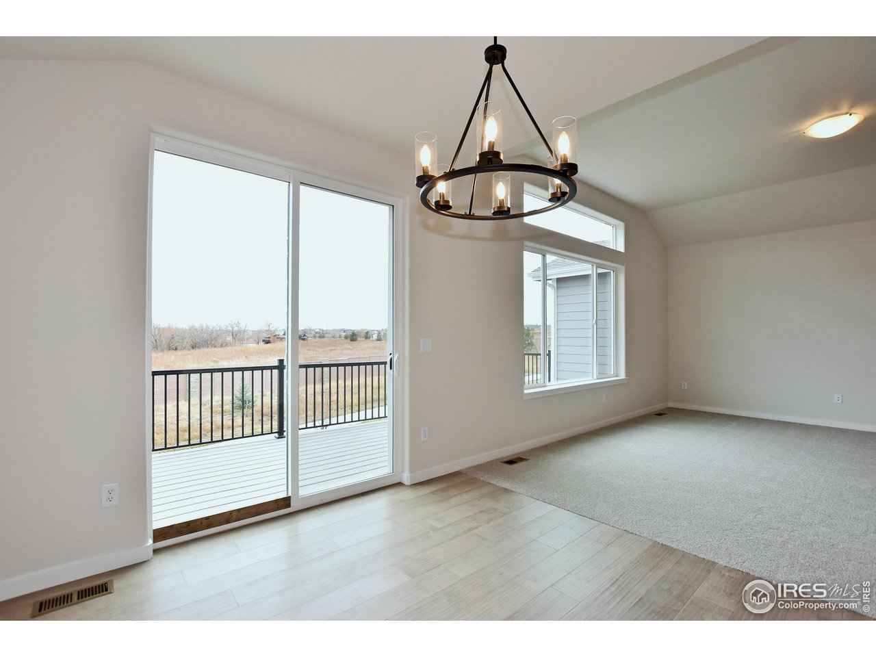 3300 Sapphire Ct