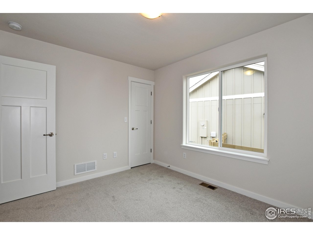 3300 Sapphire Ct