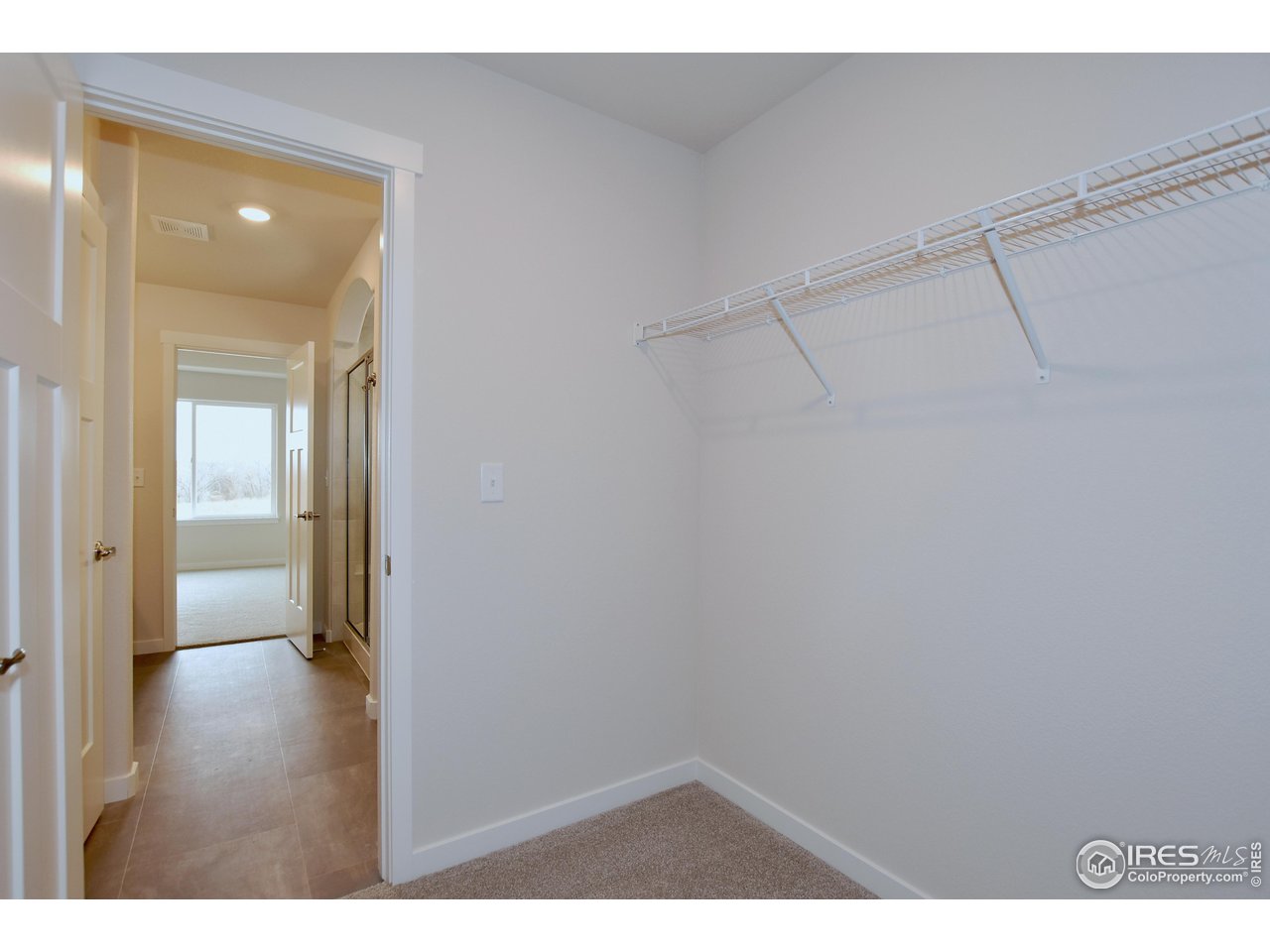3300 Sapphire Ct