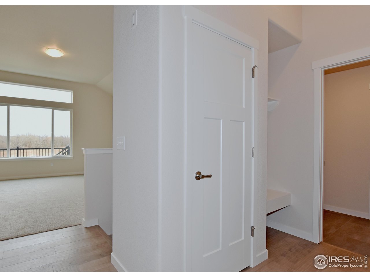 3300 Sapphire Ct