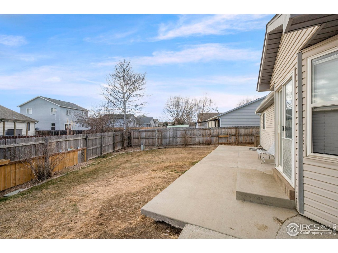 2412 Dock Dr