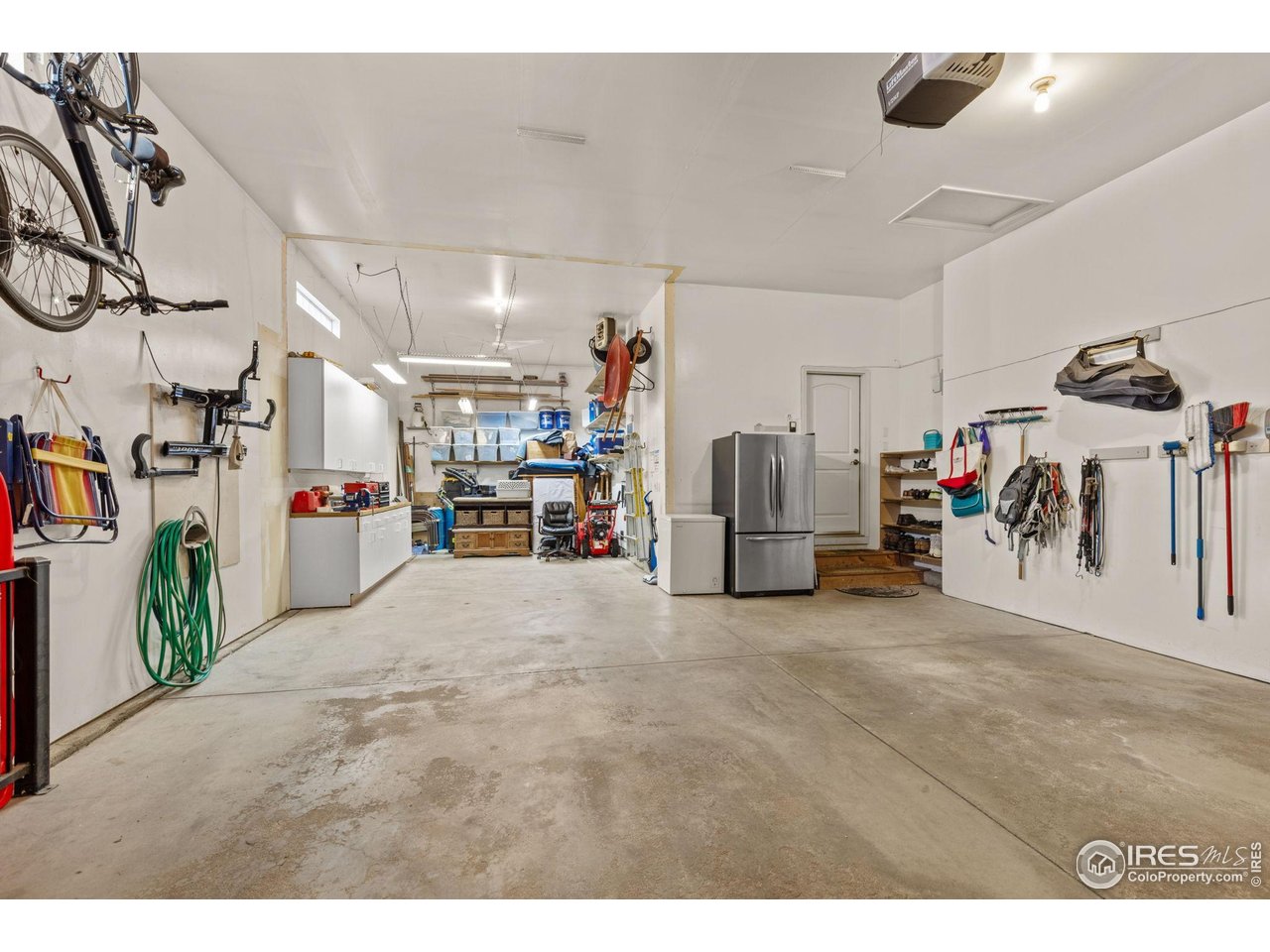 6684 Royal Country Down Dr