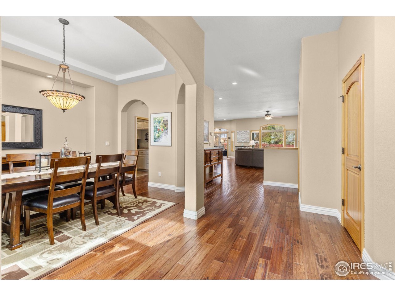 6684 Royal Country Down Dr