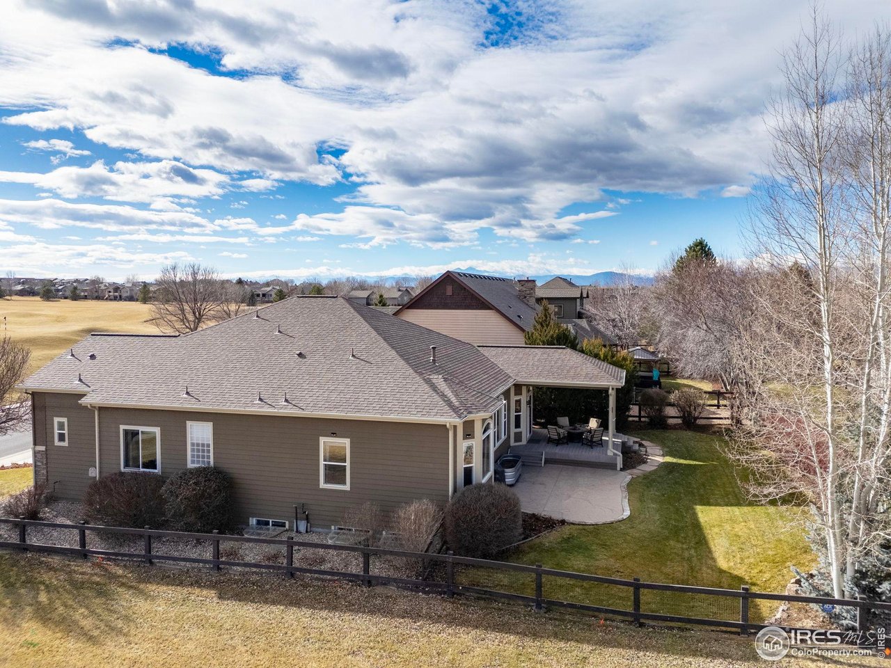 6684 Royal Country Down Dr