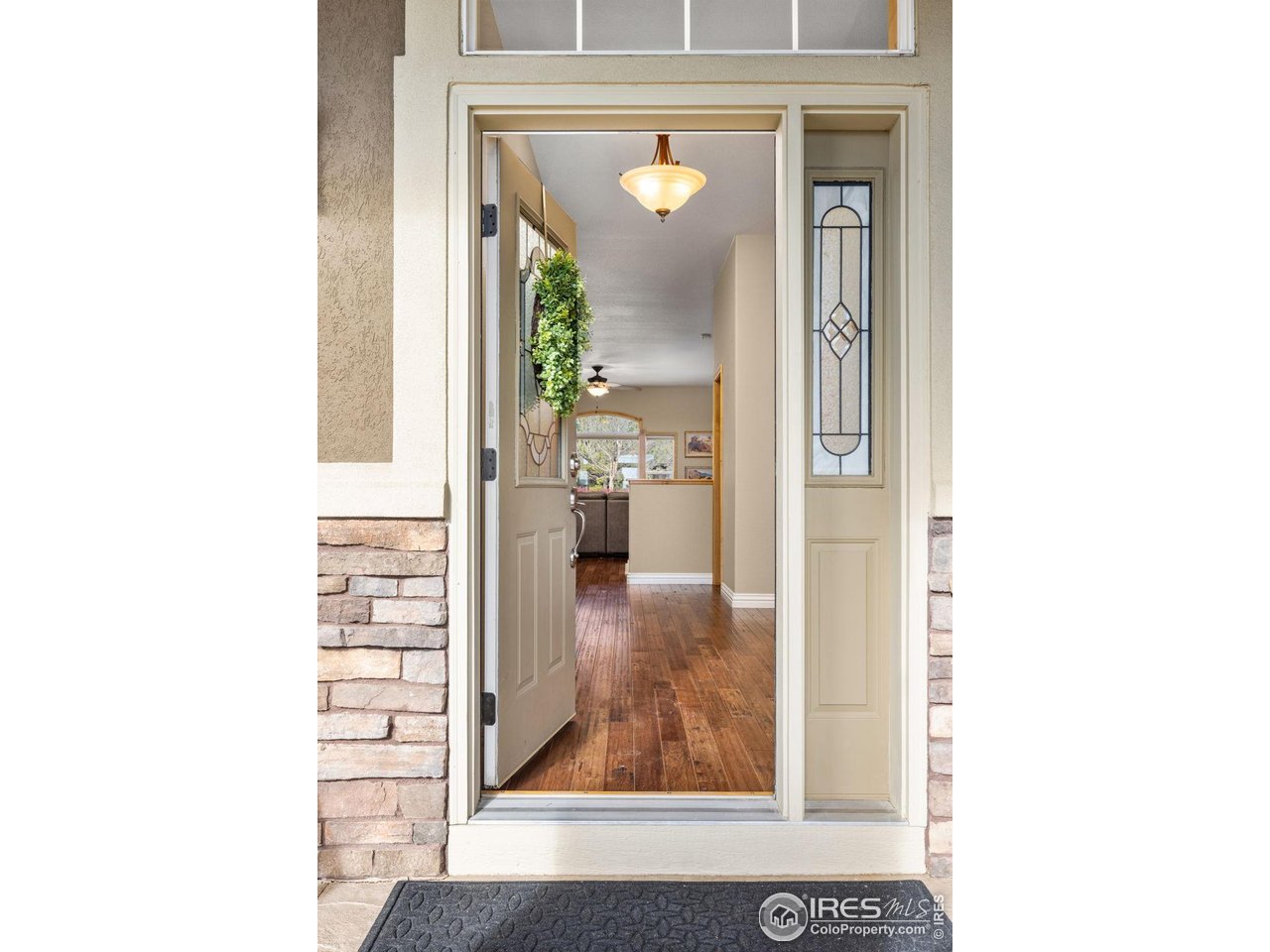 6684 Royal Country Down Dr