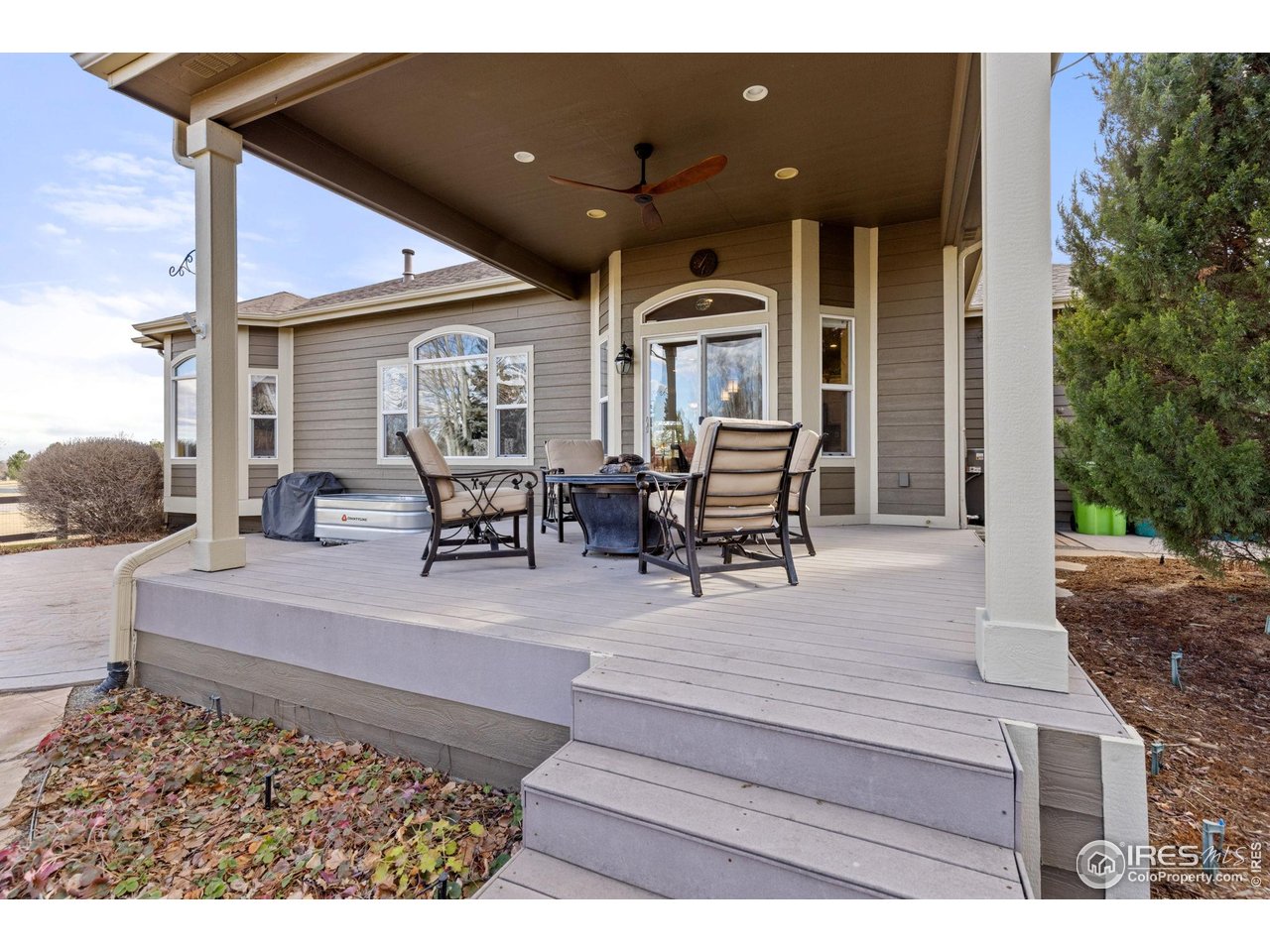 6684 Royal Country Down Dr