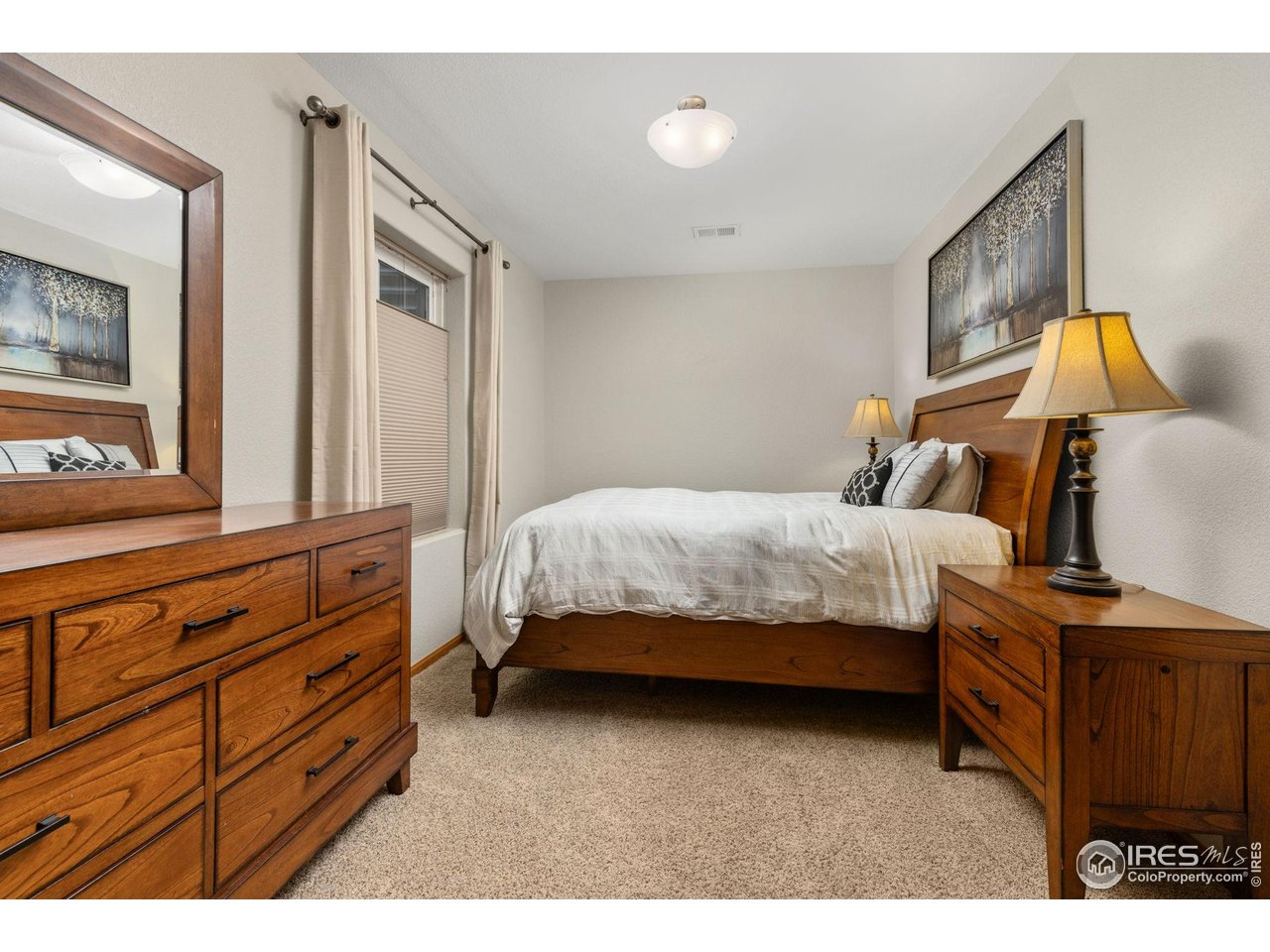 6684 Royal Country Down Dr