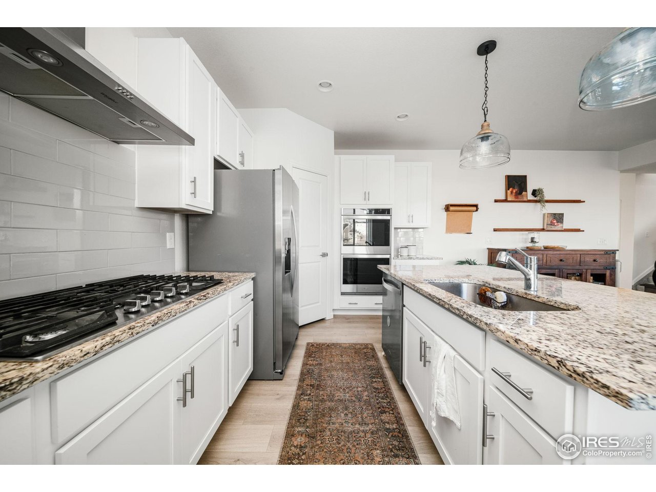 6002 Autumn Breeze Ct