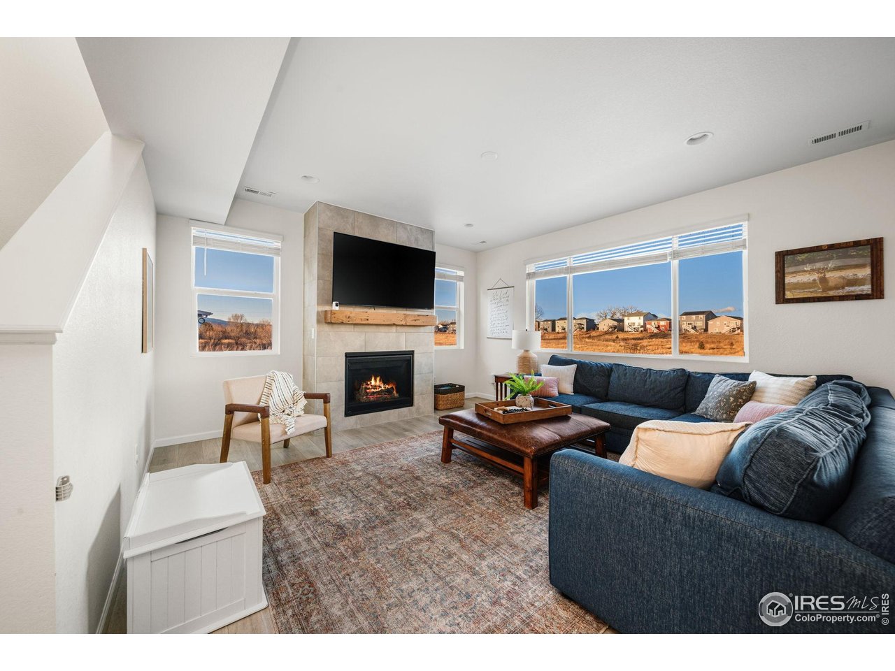 6002 Autumn Breeze Ct