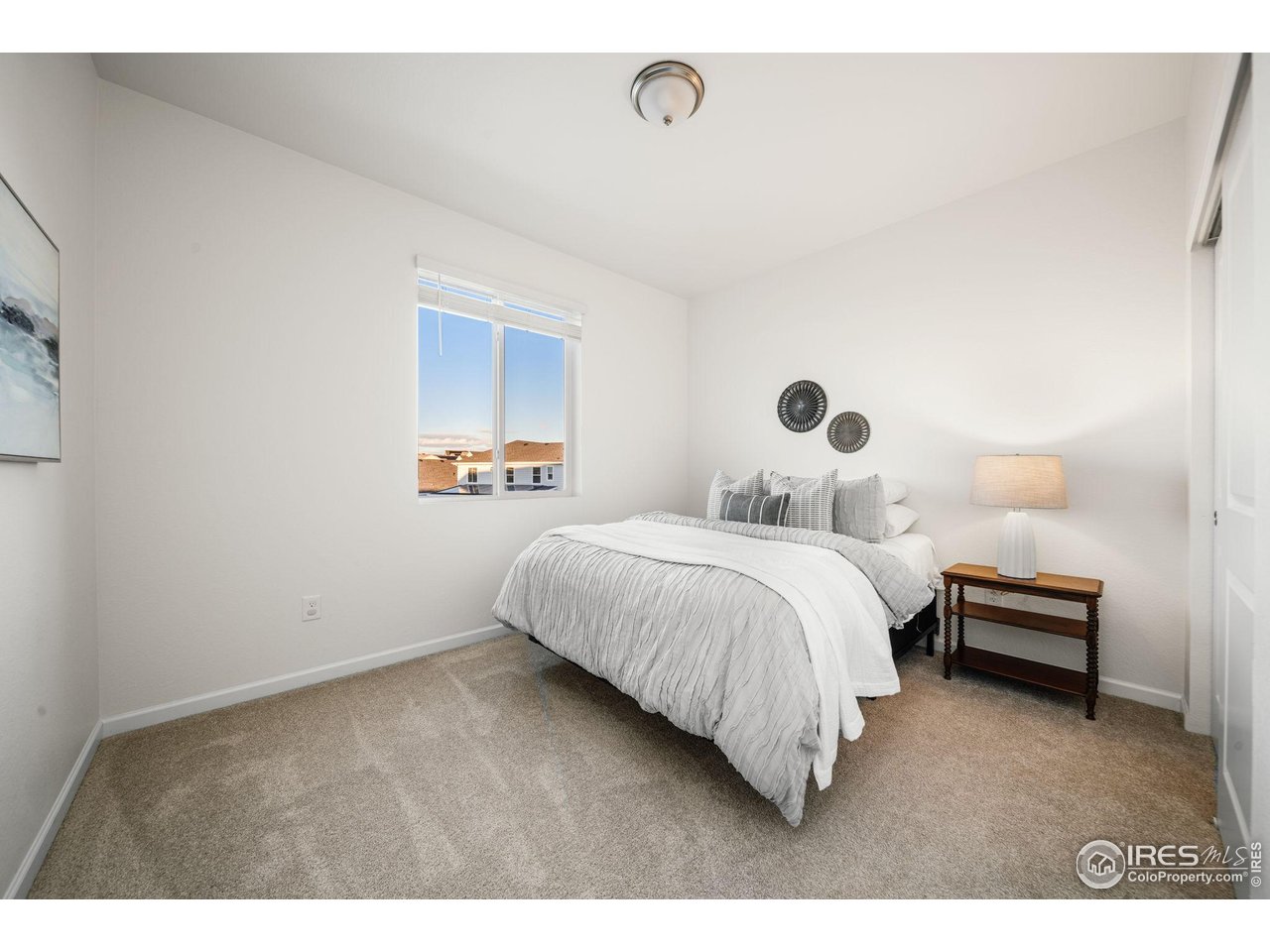 6002 Autumn Breeze Ct