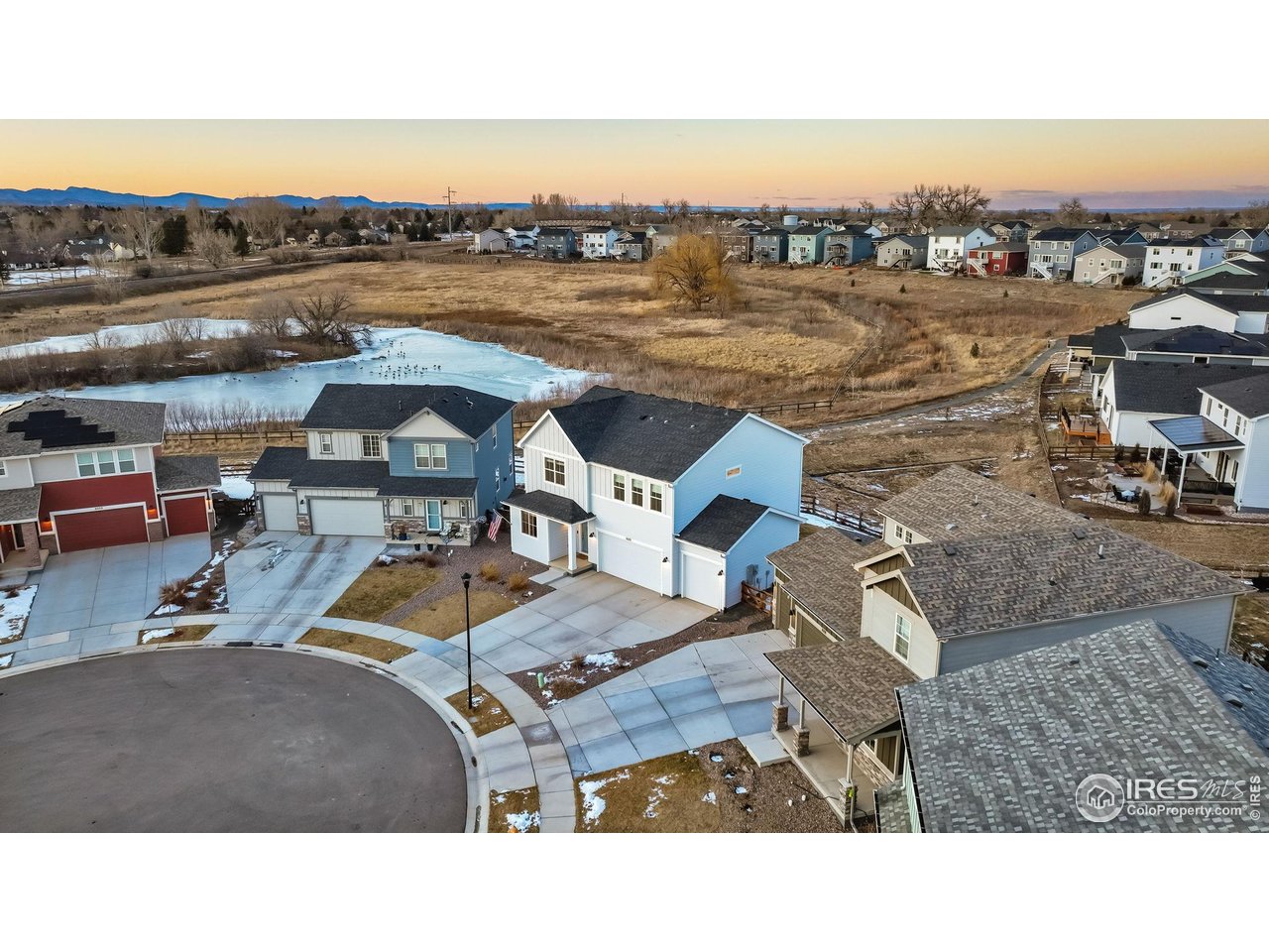 6002 Autumn Breeze Ct