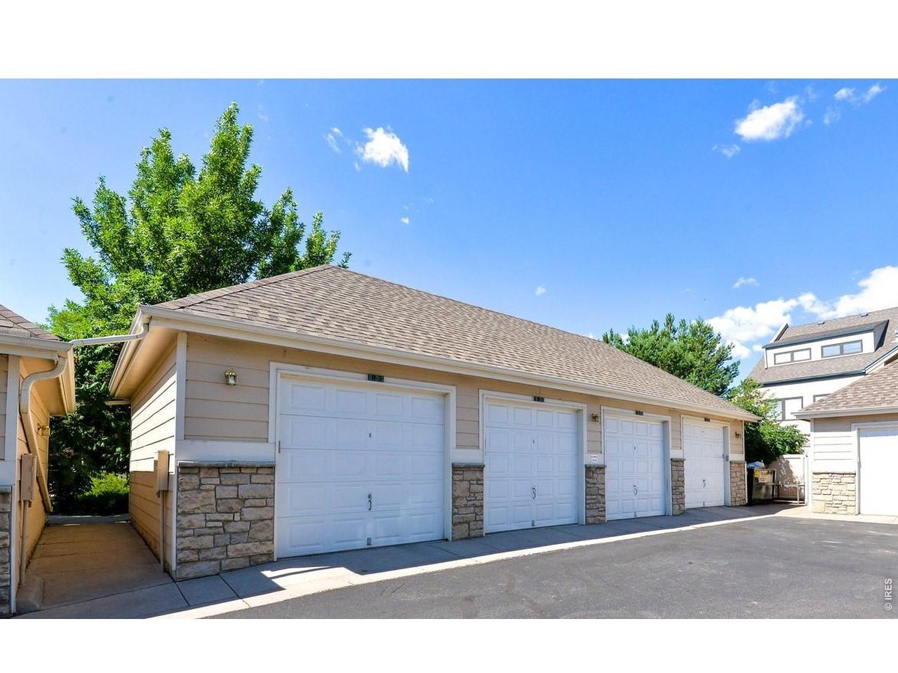 3945 Landings Dr #B1