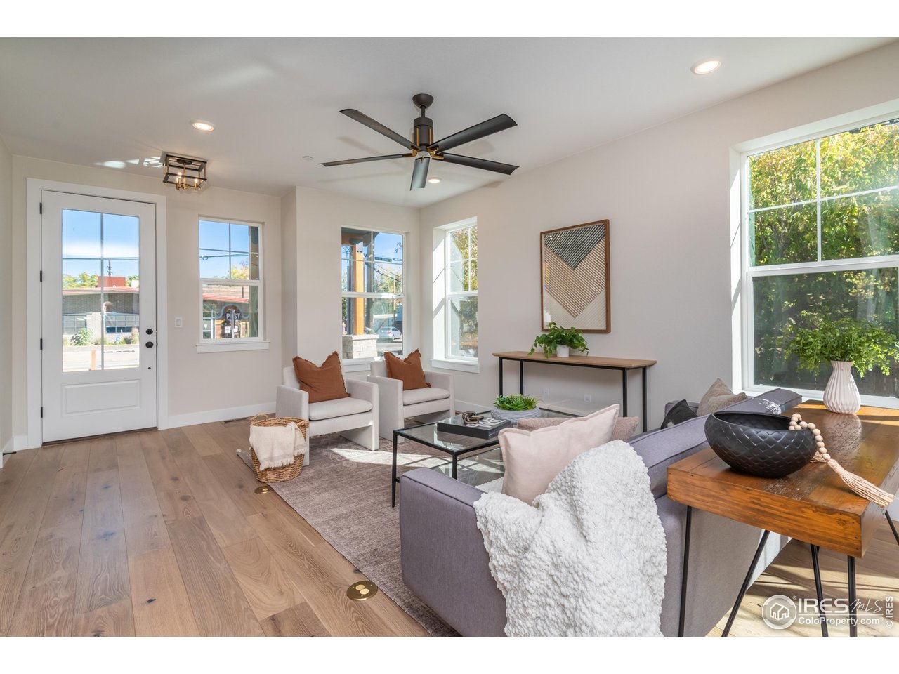 110 W Emma St #A