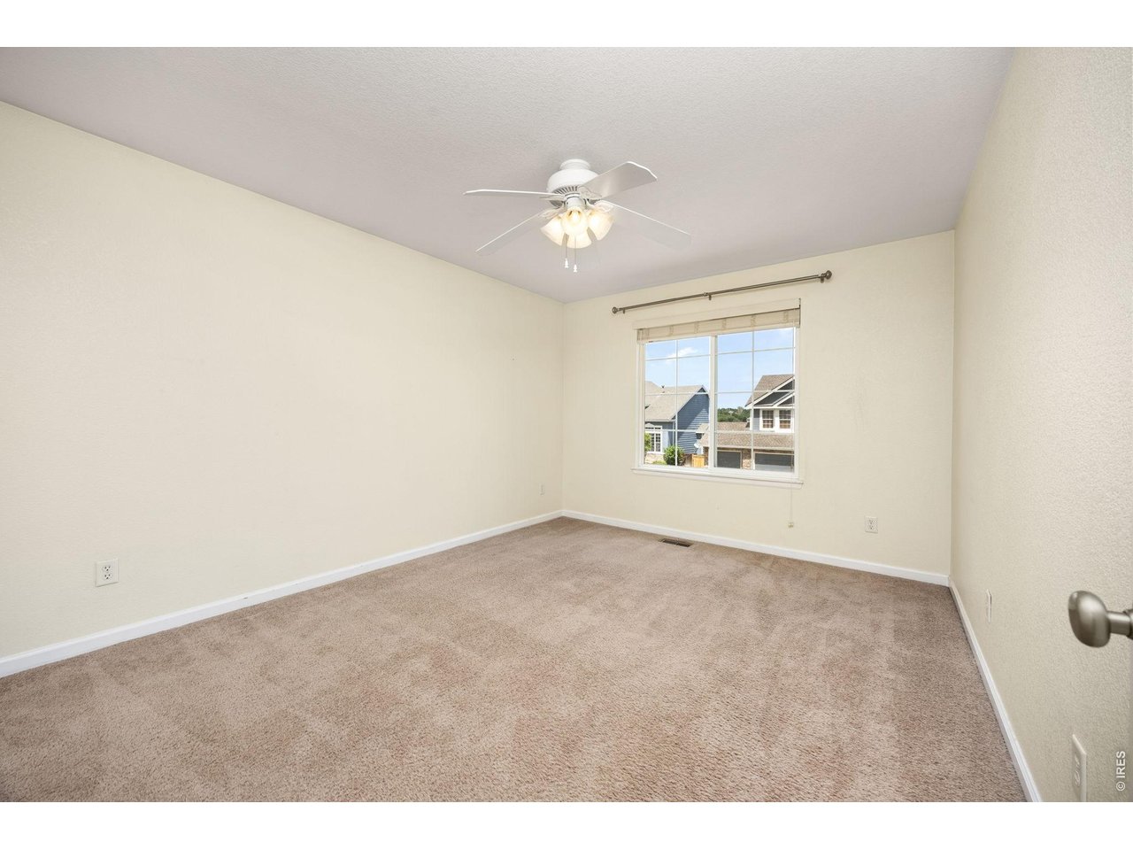 433 Huntington Hills Dr