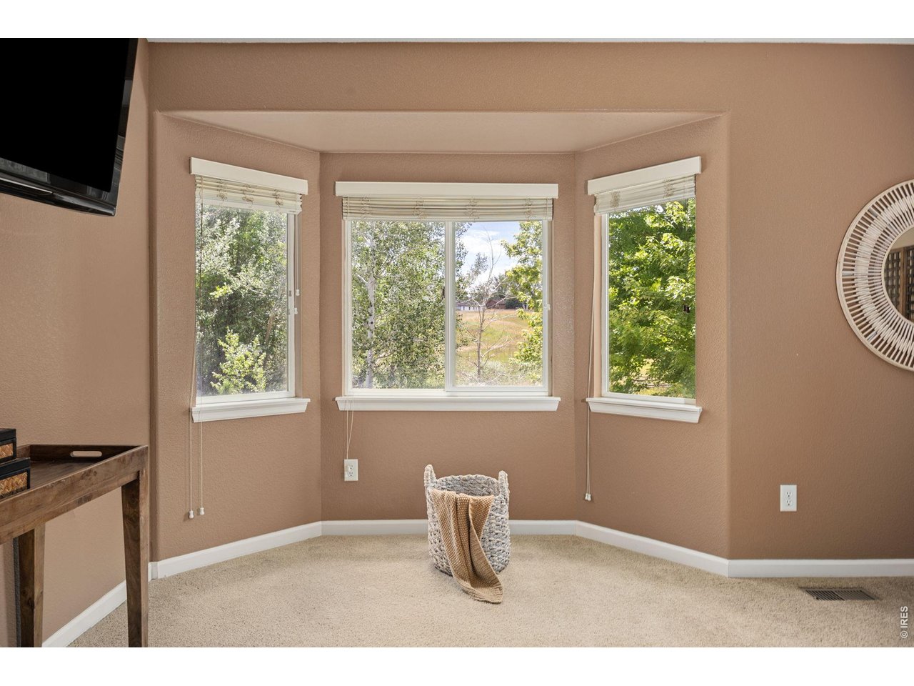 433 Huntington Hills Dr