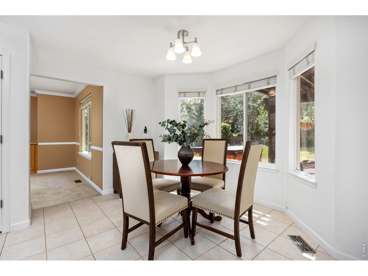 433 Huntington Hills Dr