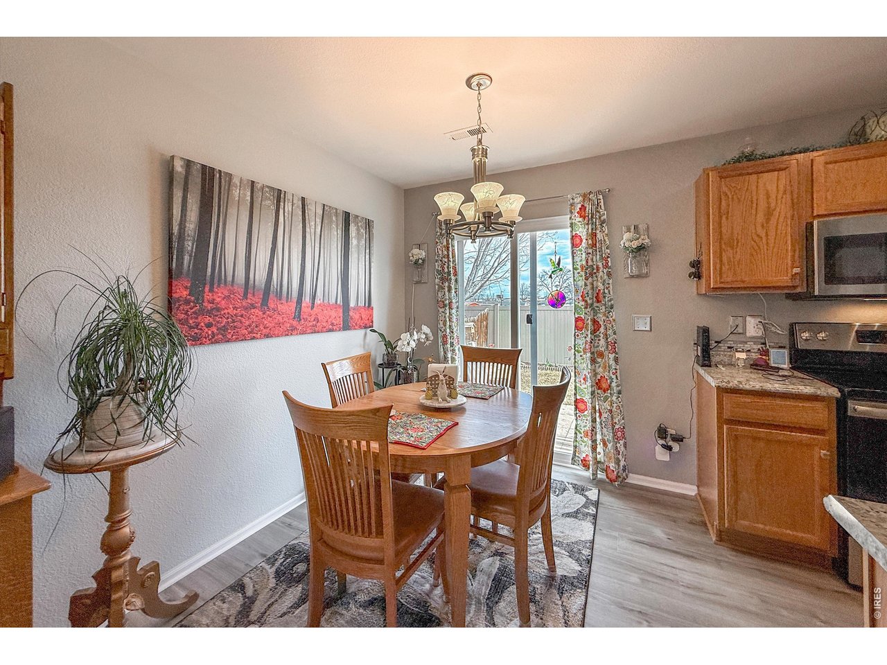 10450 Lower Ridge Rd