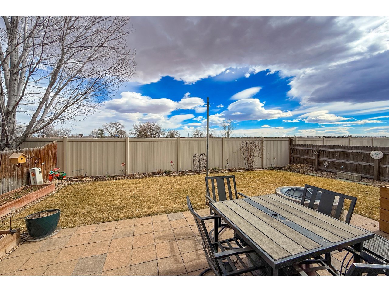 10450 Lower Ridge Rd