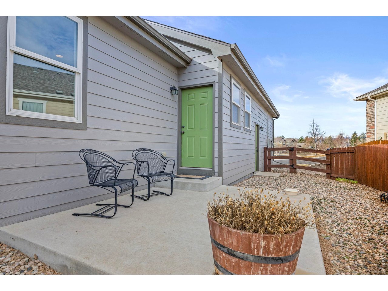3174 Lower Loop Dr