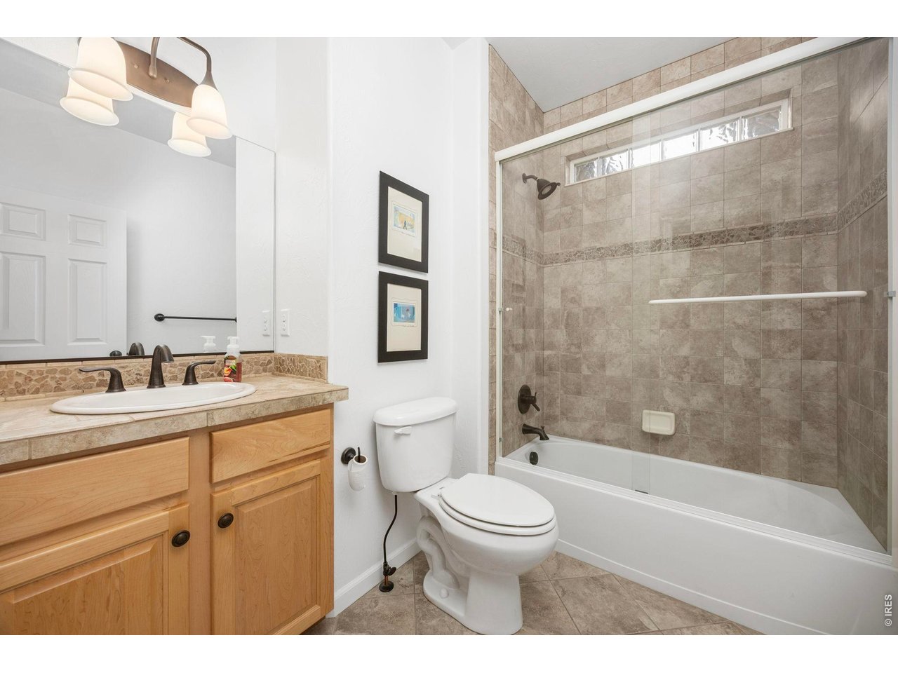 3174 Lower Loop Dr